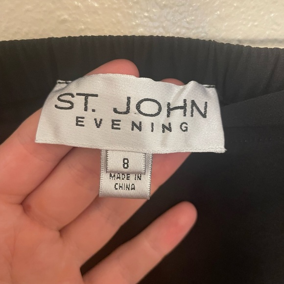 ST JOHN Evening Black Silk Classic Straight Skirt Size 8 Pleated Detail - Picture 5 of 8